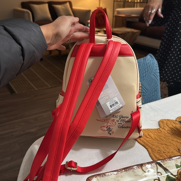 Mickey Mouse backpack - Picture 2 of 4